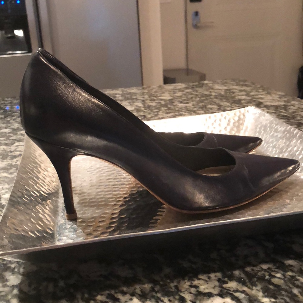 Heels - Picture 4 of 7